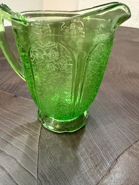 1930’s jeannette glass company cherry blossom green pitcher, uranium